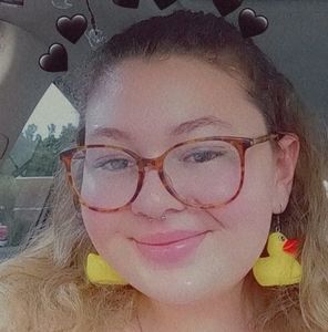 Meet your Posher, Brooke